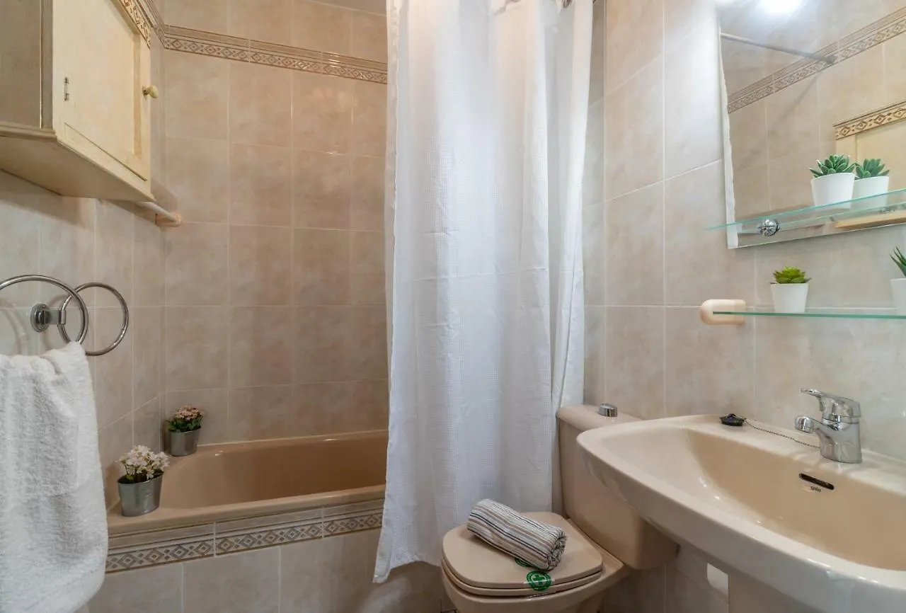 בית נופש הוילה אמפוריבראבה Port Argonautas 29 - Barneda Premium